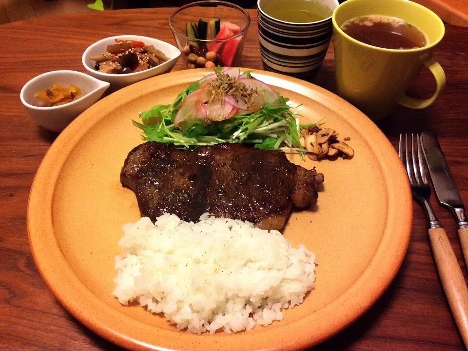 オージービーフステーキ、鶏肉と蓮根の煮物、作り置きピクルス、オニオンコンソメスープ 2015.3.15|キラ姫さん