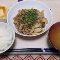 Snapdishの料理写真:大根と鯖のやつ|PARAΣさん