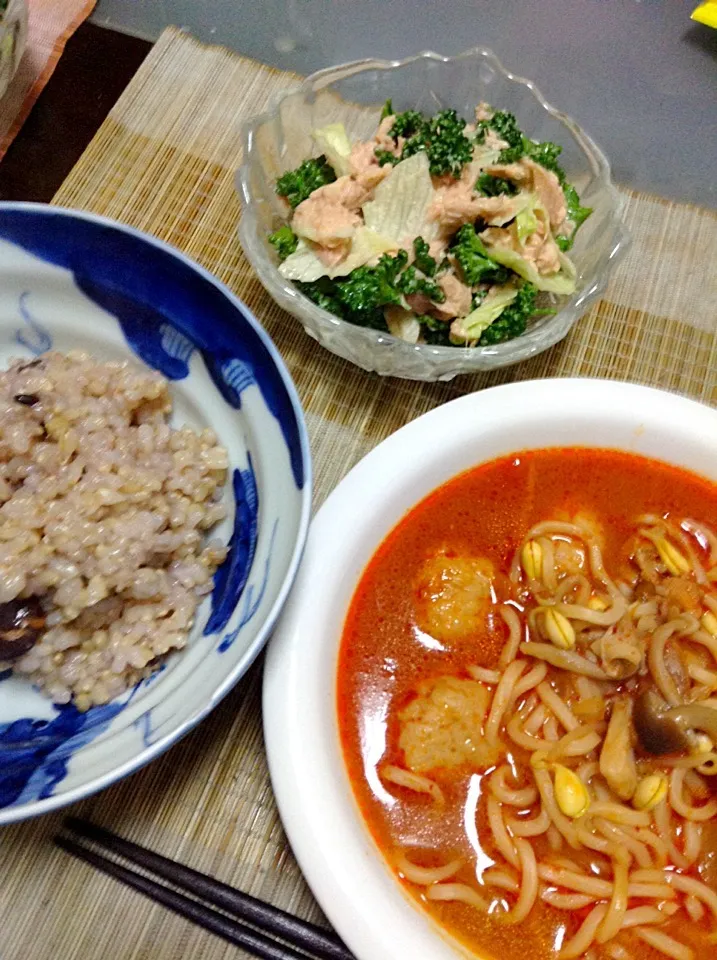 キムチ麺＆ツナサラダ|まぐろさん