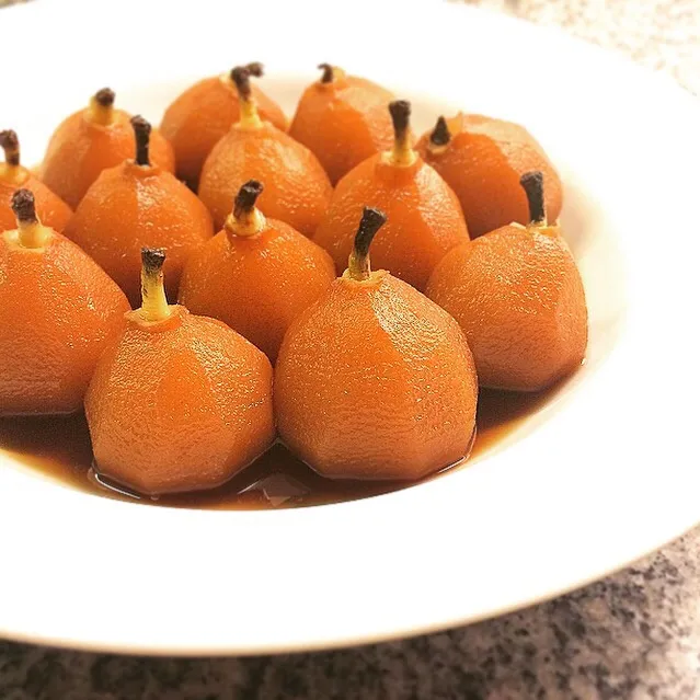 Earl Gray Poached Pears 小ぶりの洋梨の紅茶煮|Yuka Nakataさん