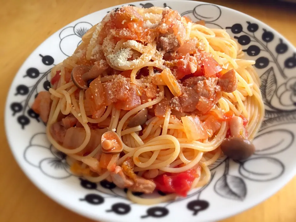 チキンのトマトパスタ|りえころさん