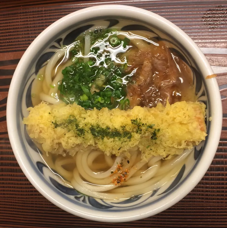 Snapdishの料理写真:『古里うどん』のかけ小+ちくわ|fujii saburoさん