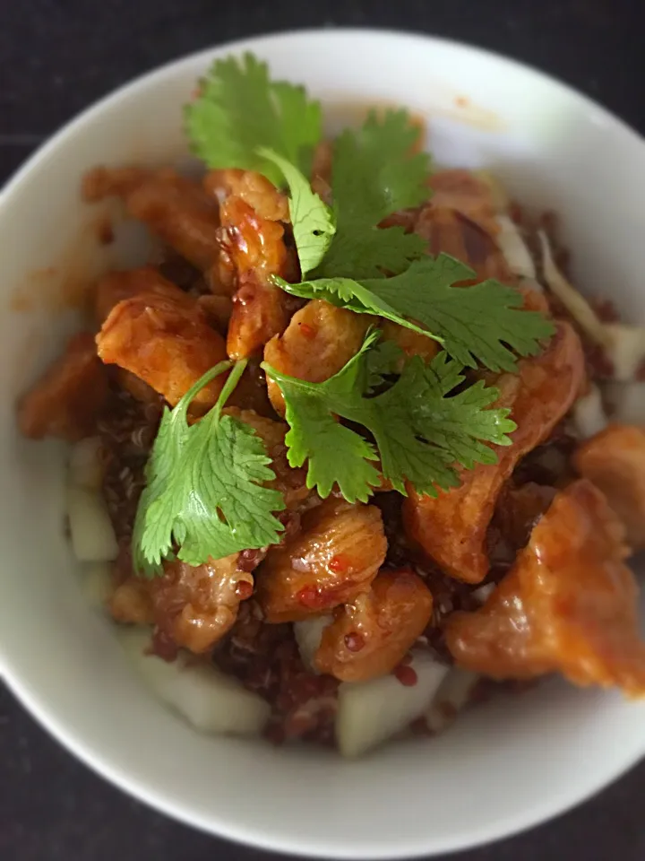 quinoa salad with asian pork simmered in wine|Cadence Eyponnia Tanさん