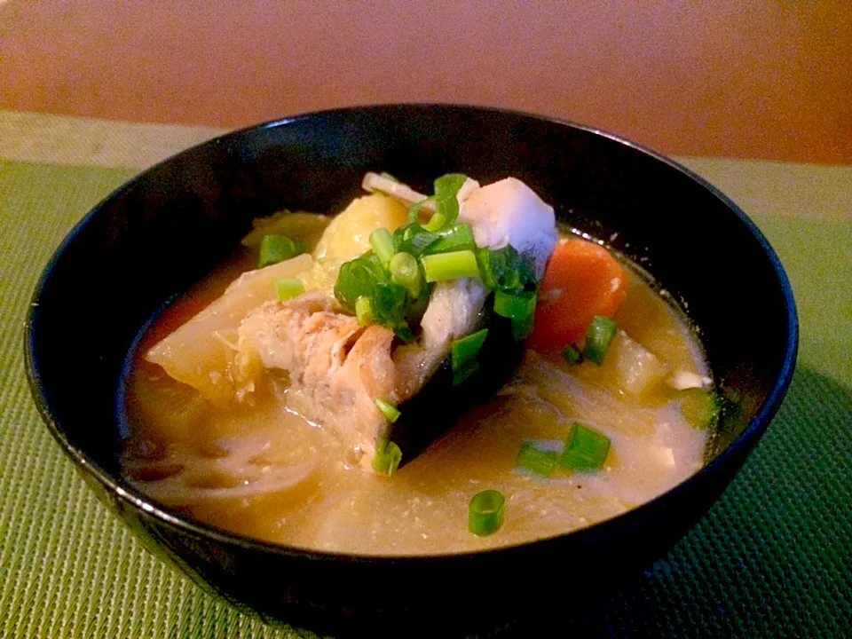 Salmon stewed in a miso-based broth w/ vegetables🐟石狩汁|🌈Ami🍻さん