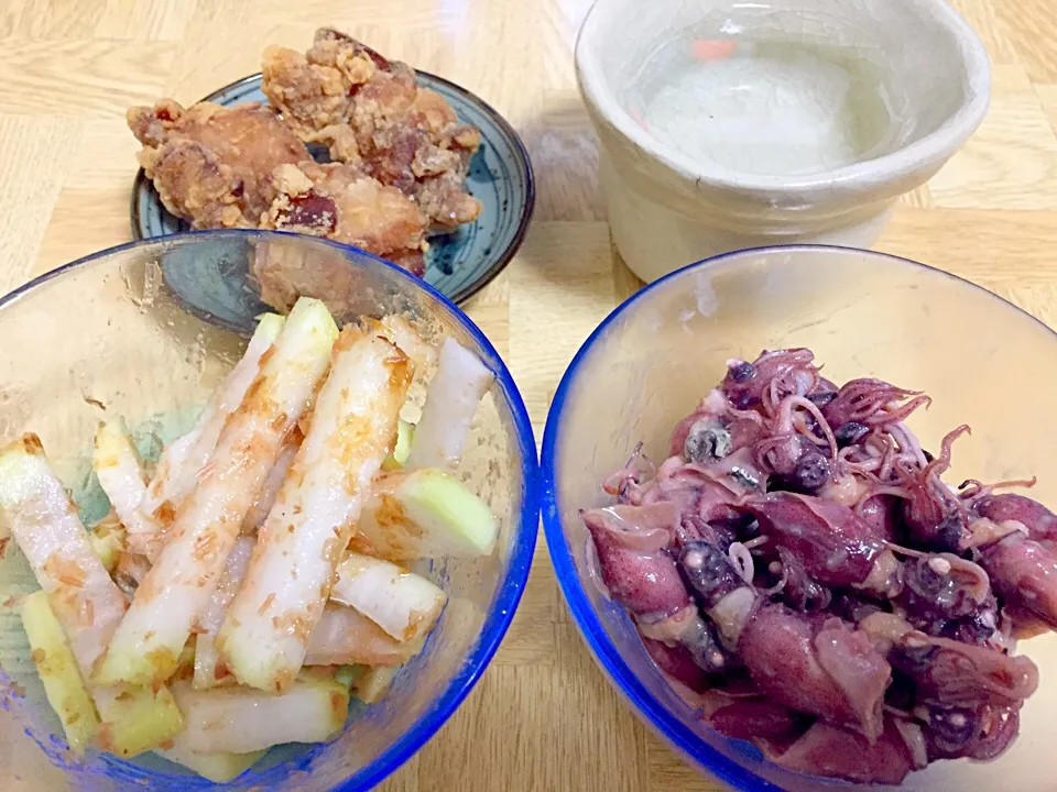 ホタルイカの酢味噌和え・大根のおかか梅肉和え・鶏唐揚げ・日本酒|Tarou  Masayukiさん