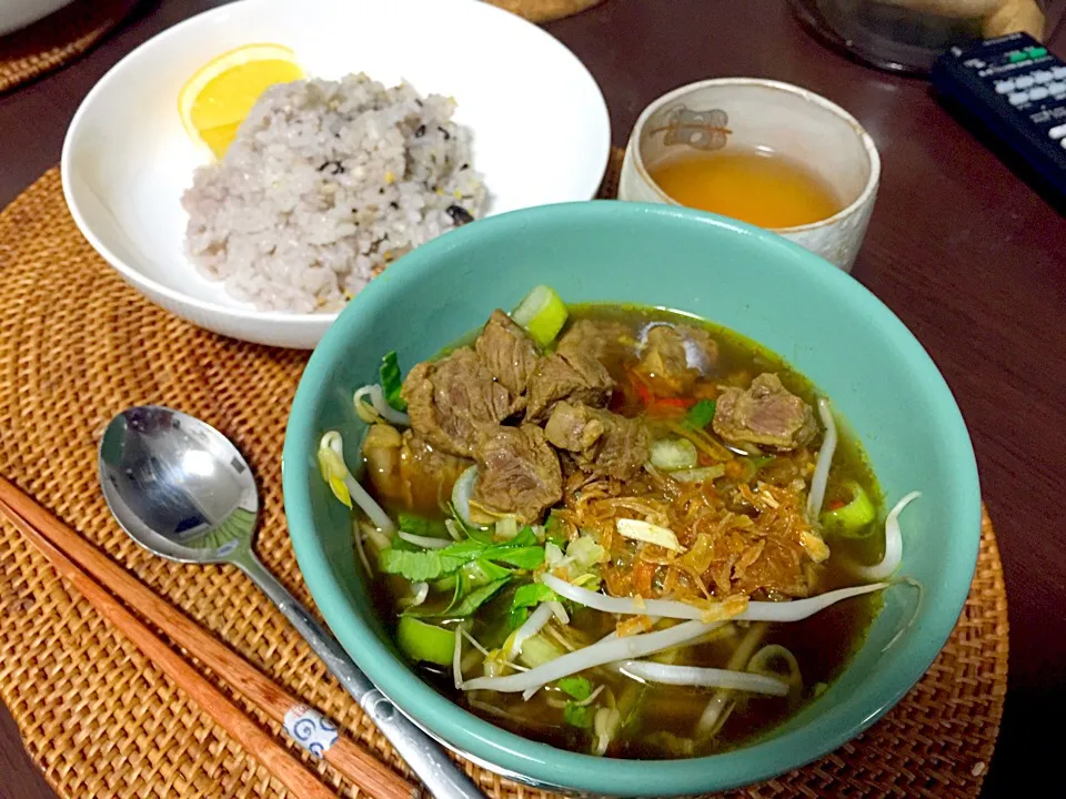 Snapdishの料理写真:Rawon|yeni kartikasariさん