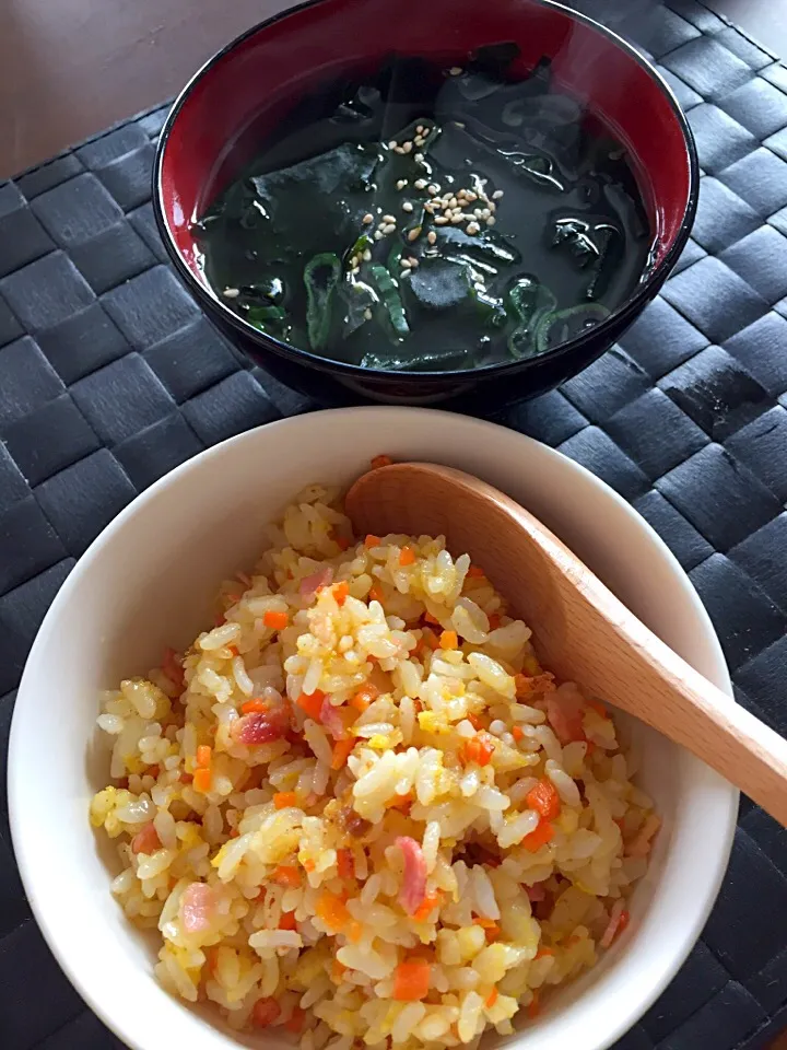 イタ飯とワカメスープ|さとみさん