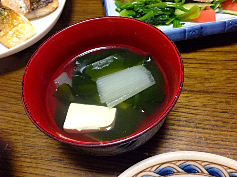 Today's Dinner ' ワカメスープ|viviさん