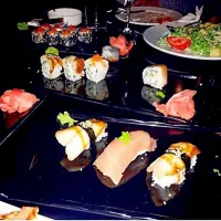 Snapdishの料理写真:Sushi|salome khitiriさん