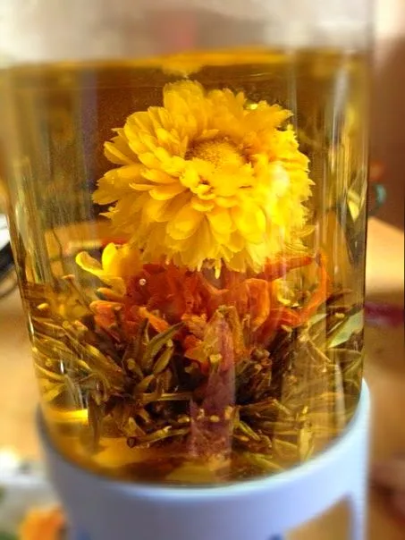 Amazing, magical, wondeeful cheneese tea 😍😍😍 #teaa #flower #yellow #tasty|HeyNeboさん