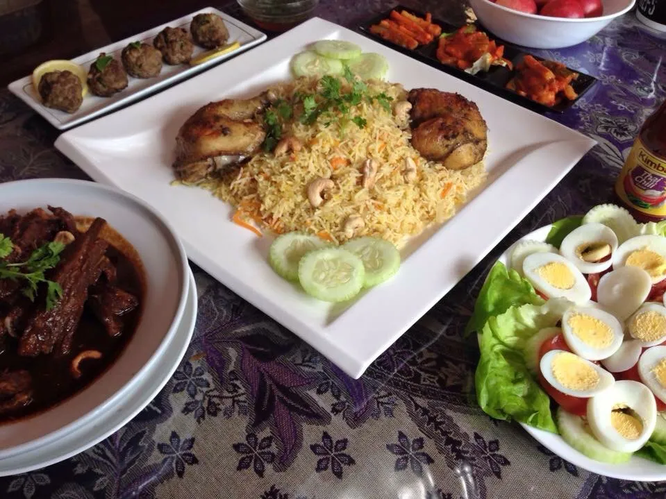 Snapdishの料理写真:Savory Arabic Rice with grilled chicken.|Joha Hassanさん