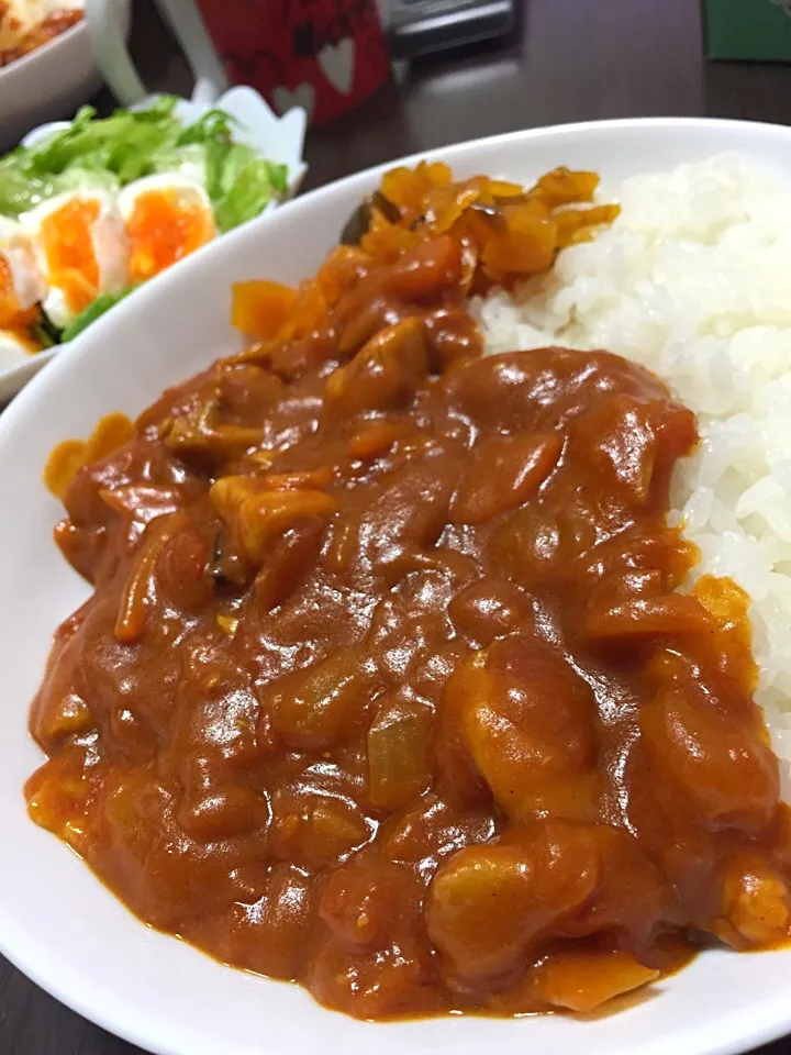 Snapdishの料理写真:トマトチキンカレー|あうみさんさん