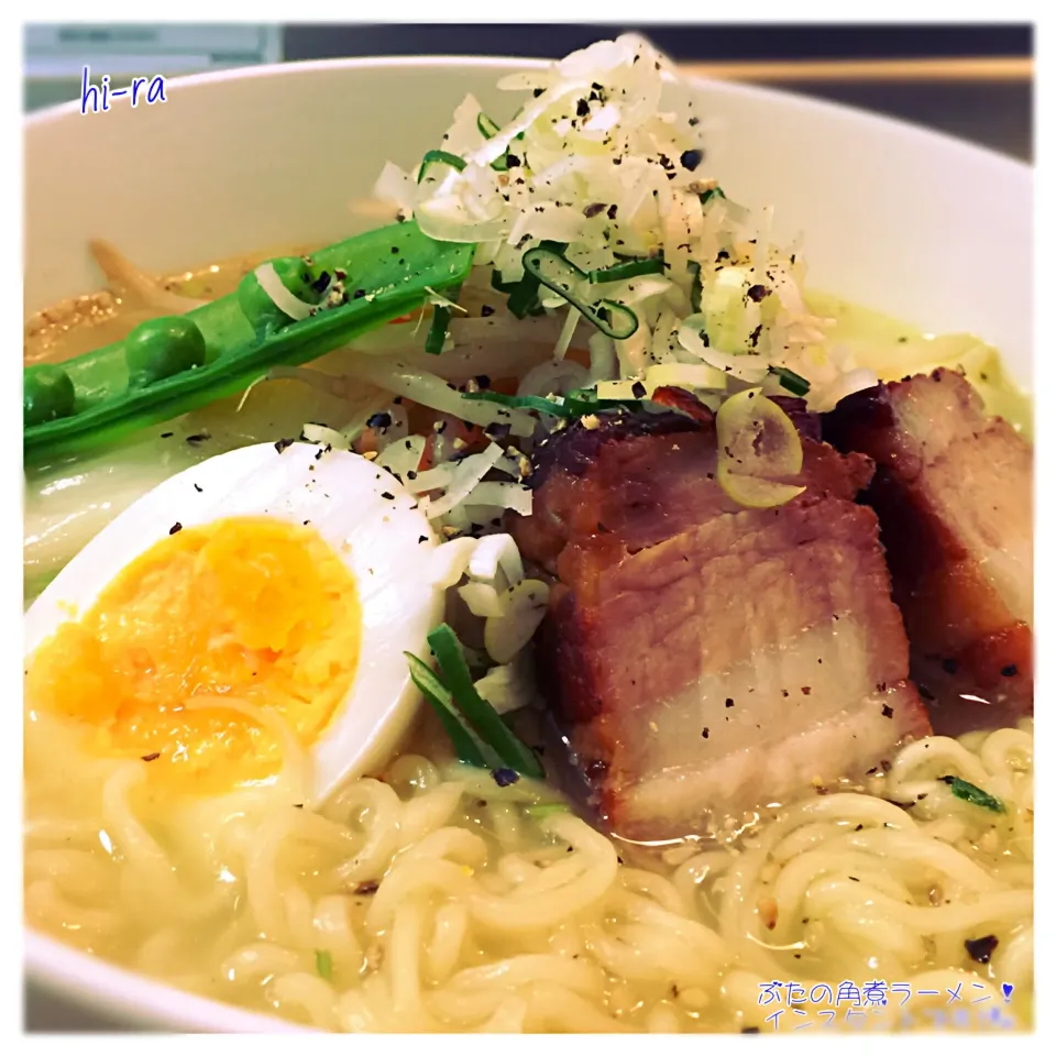 Snapdishの料理写真:『ぶたの角煮ラーメン☆インスタントですがw』|hi-ra（ひいら）さん