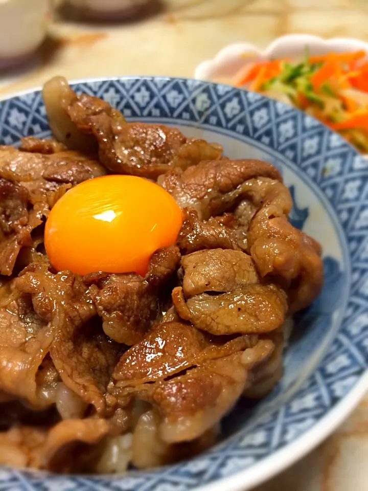 Snapdishの料理写真:豚丼！！|なおさん