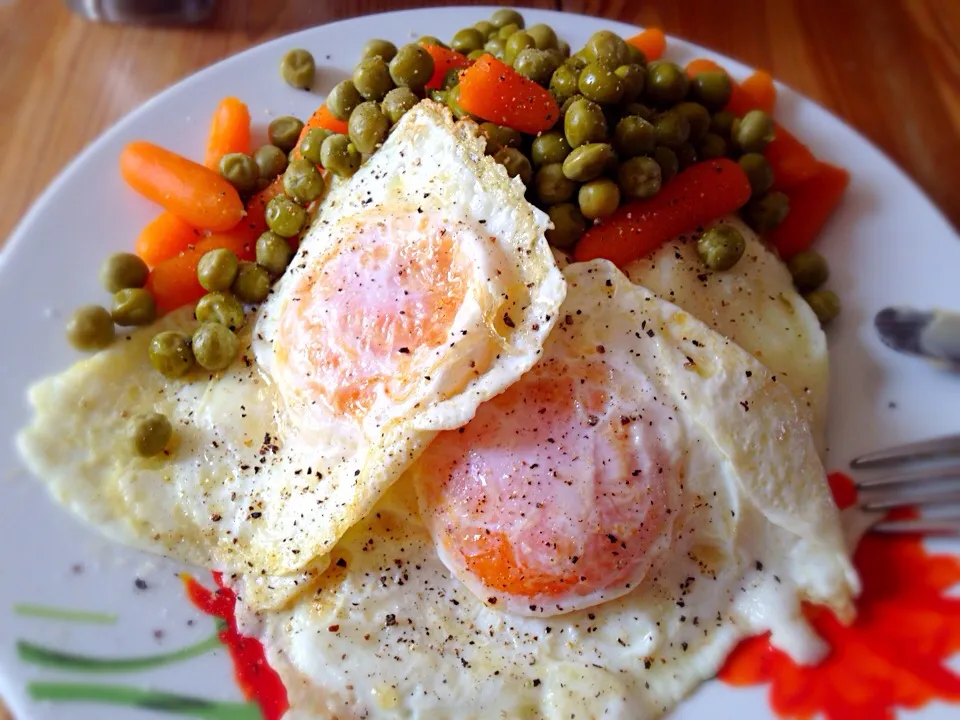 Mashed potatoes and sunny side up eggs|Fujiko Toyohashiさん