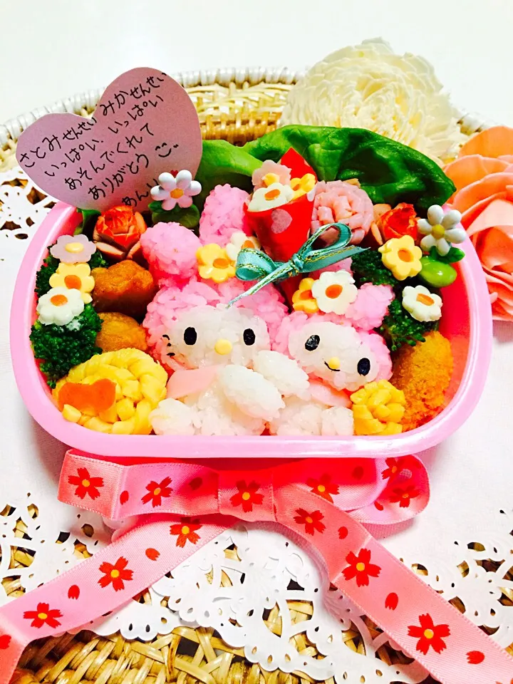 年少さん最後のお弁当🌸キティちゃんとマイメロちゃんのハグハグお弁当💖💖|CHIIAKIさん