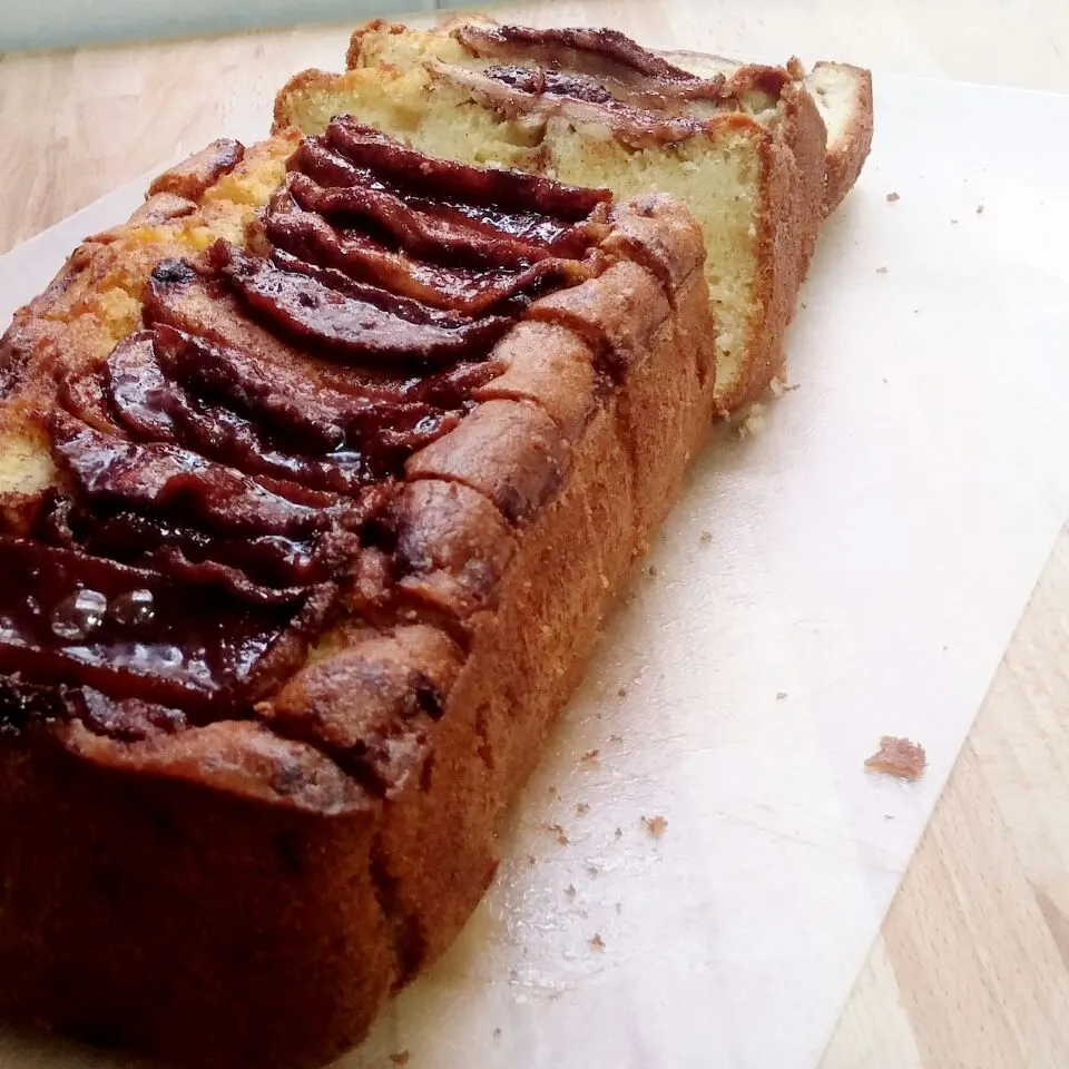 Apple Cinnamon Yougurt Cake|dotdotdotx2さん