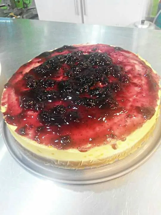 Snapdishの料理写真:blue berry cheese tart|chef kugila_loさん