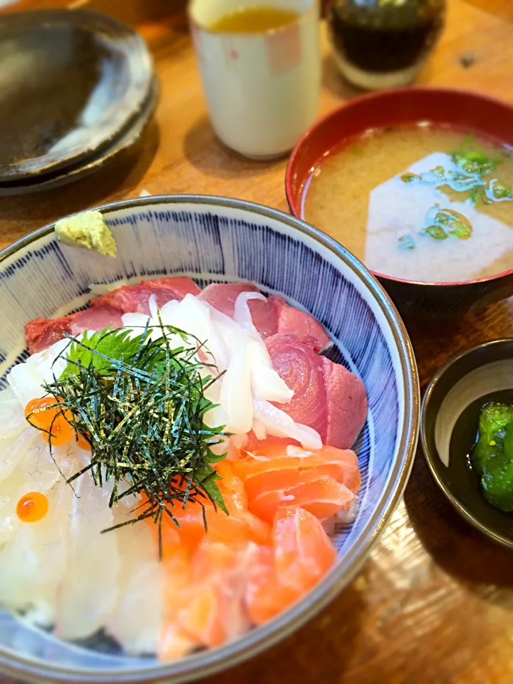 Snapdishの料理写真:海鮮丼|いずみさん