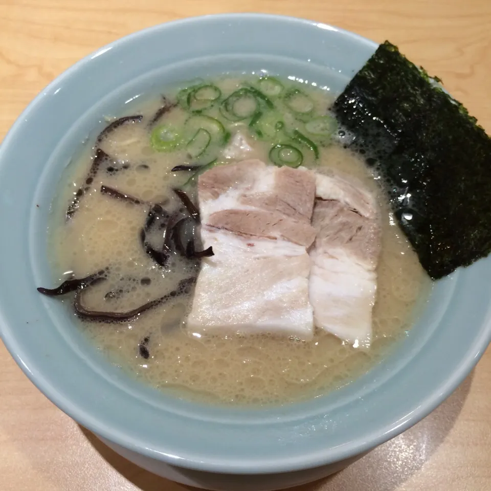 久留米ラーメン|しんいっちゃんさん