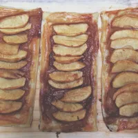 Snapdishの料理写真:Apple Tart|Cheryl Gunawanさん