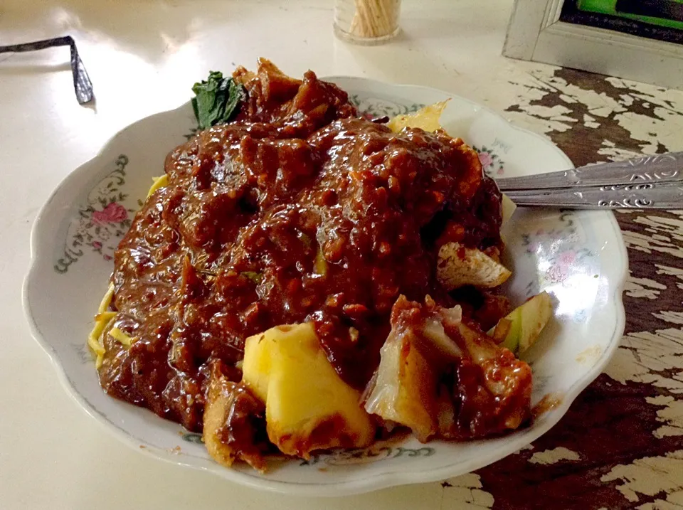 Snapdishの料理写真:Rujak Cingur|Bambang Budiono Tjioさん