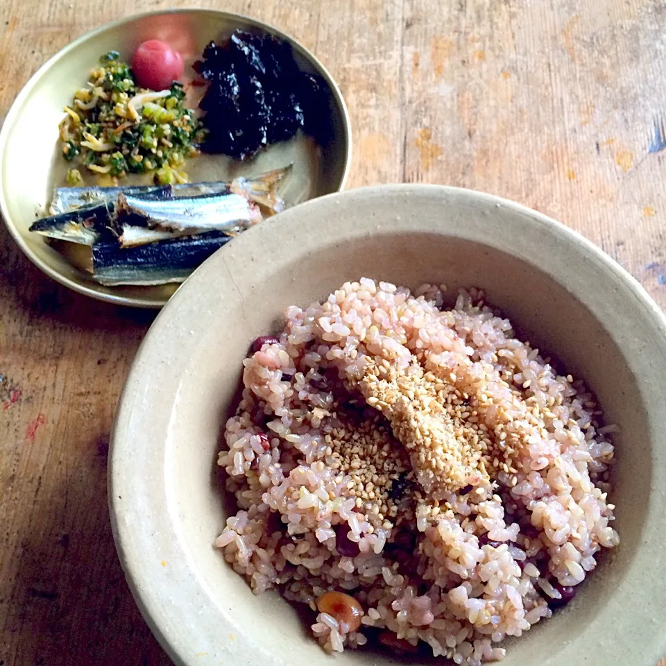 Snapdishの料理写真:ヘルシーな雑穀玄米ご飯のランチ‼︎|Yoshinobu Nakagawaさん