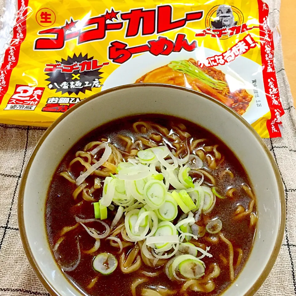 Snapdishの料理写真:ゴーゴーカレーラーメン|アッツさん