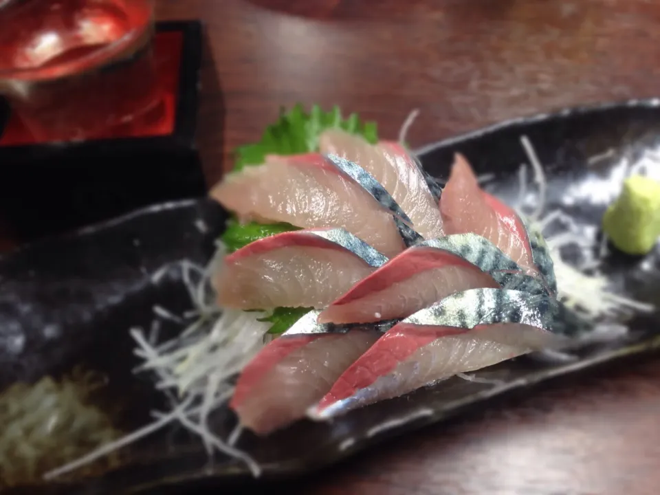 鯖の刺身 Mackerel sashimi|nakasyさん