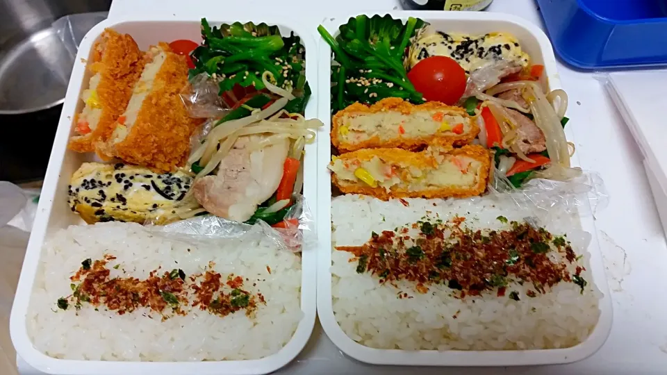 コロッケ弁当  ひじきの玉子焼き|かつこ ともこさん