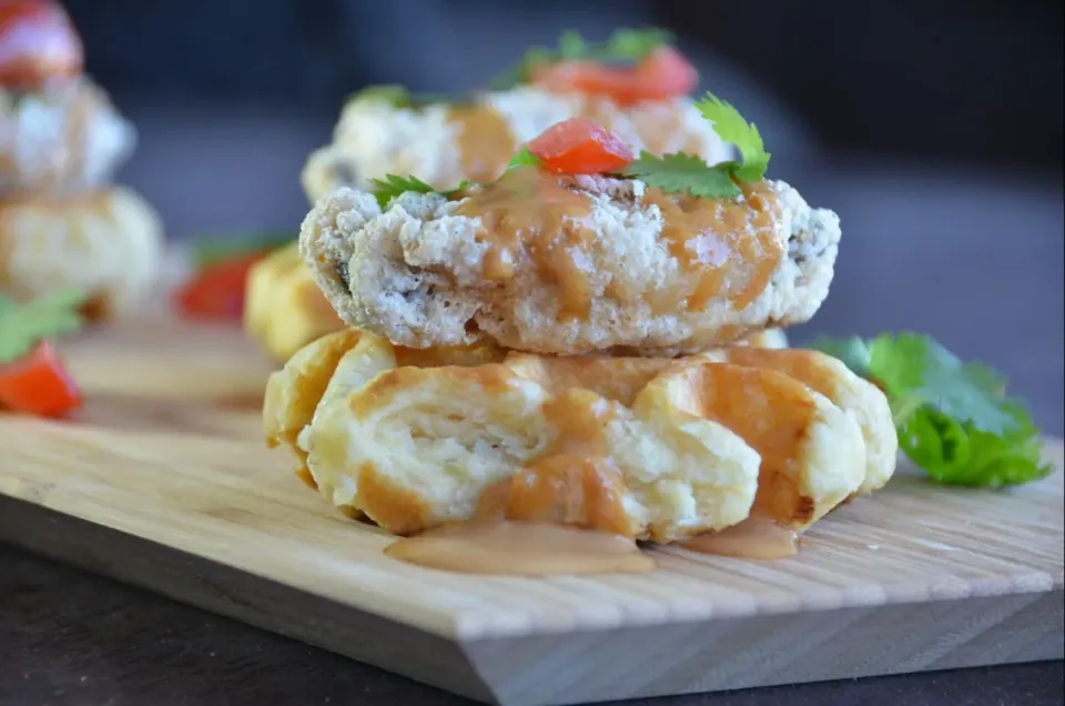 Triple cooked chicken wings with Belgian waffles!! #Chicken #waffles|Hey_Chefさん