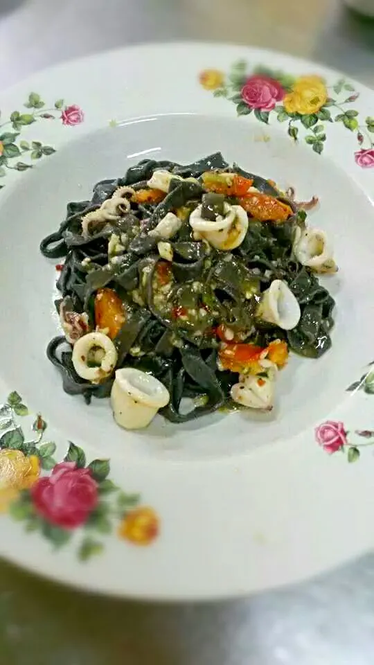 Homemade Squid ink pasta.|Chef AJさん