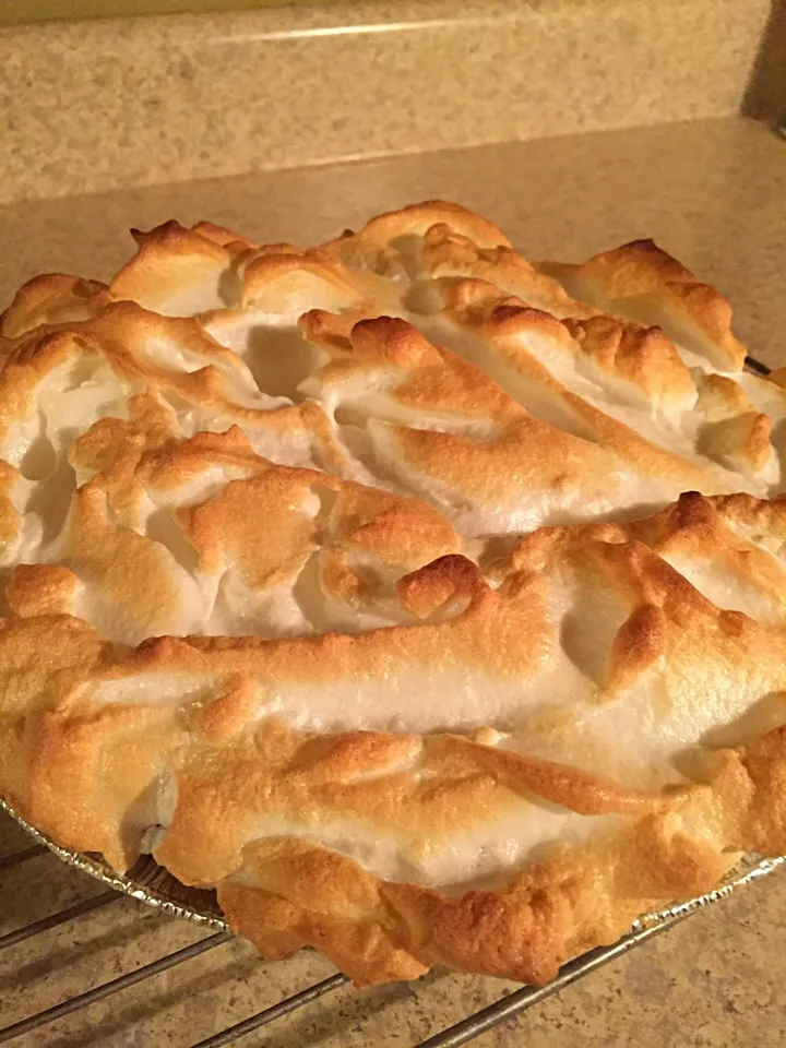 Lemon Meringue can do this but can't make good pastry:(|lori anneさん