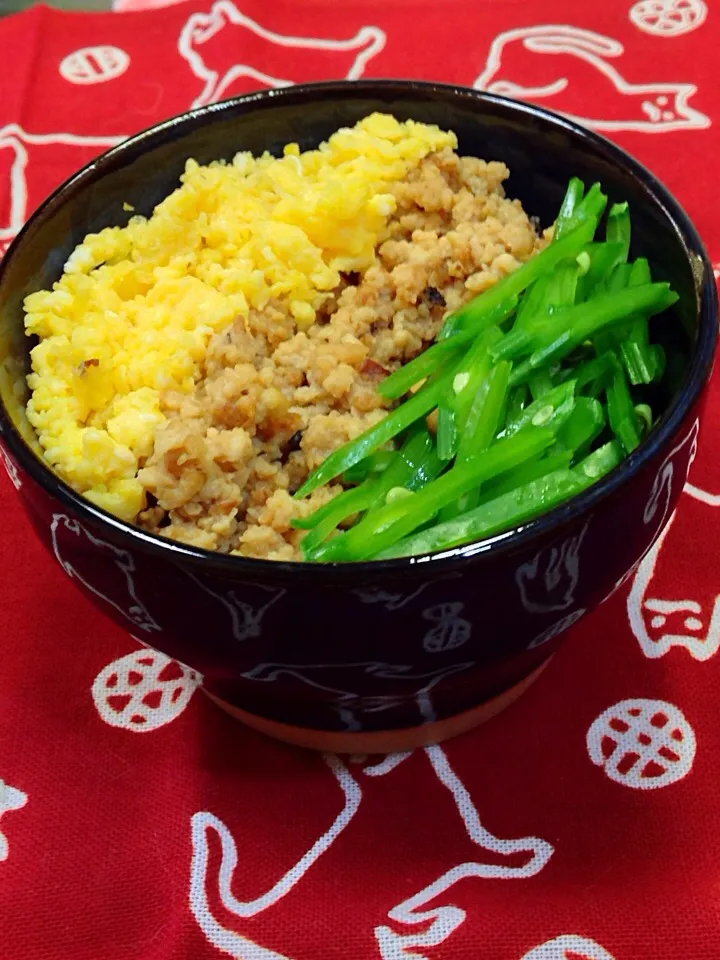 豆腐そぼろで三色丼★|Hollyさん