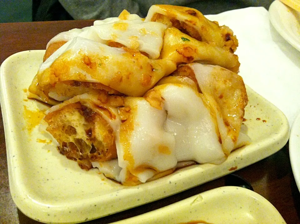 Rice flour rolls with deep fried dough|Vivi Kさん