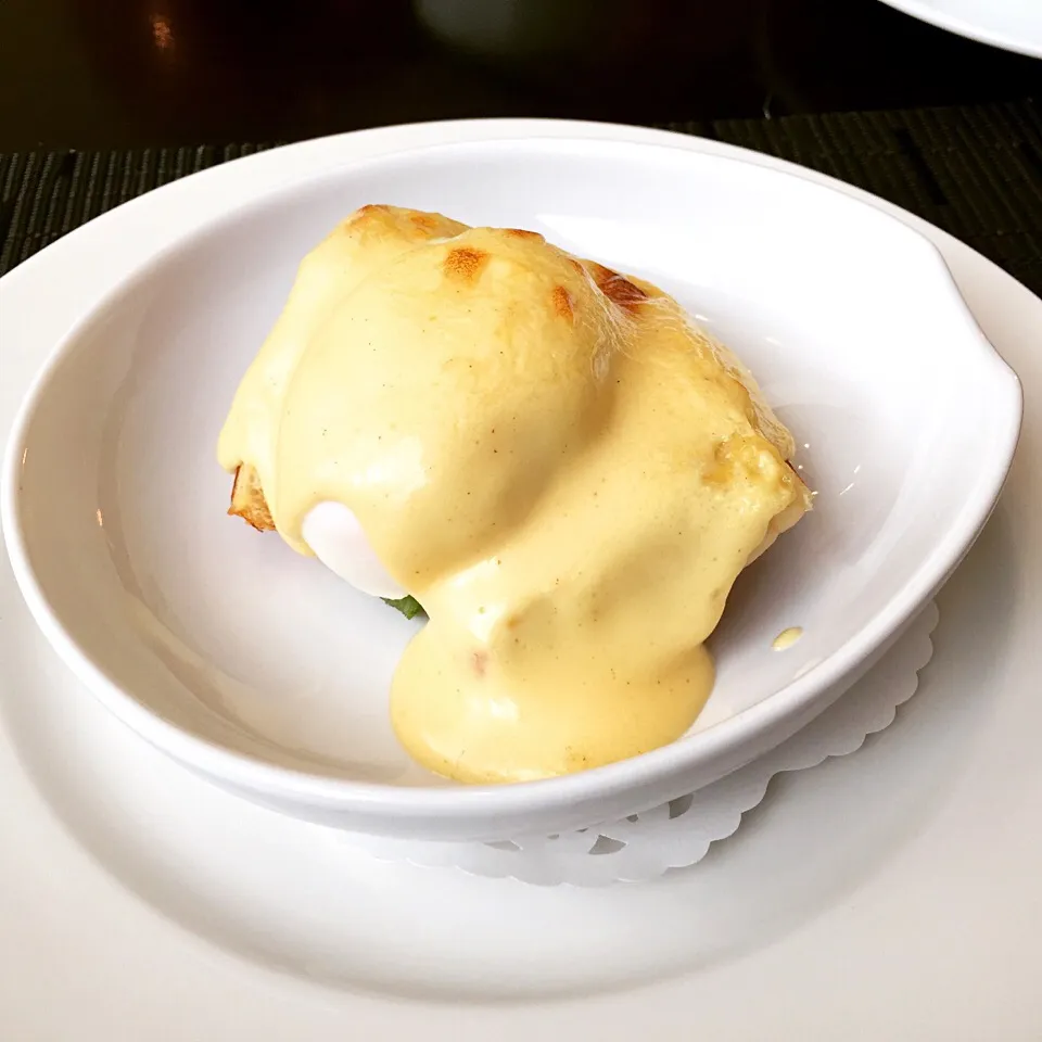 Egg Benedict|hirotomoさん