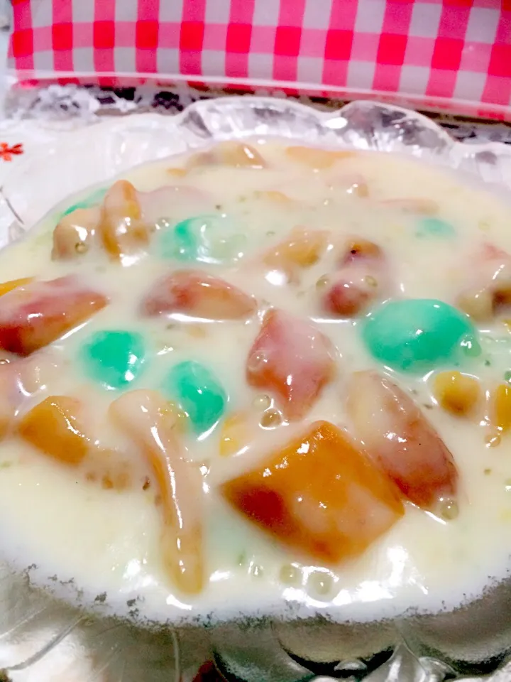 ginataang bilo-bilo(sweetpotato,jackfruit,pearls,sticky rice balls /coconutcream)|MJ🇵🇭🇯🇵さん