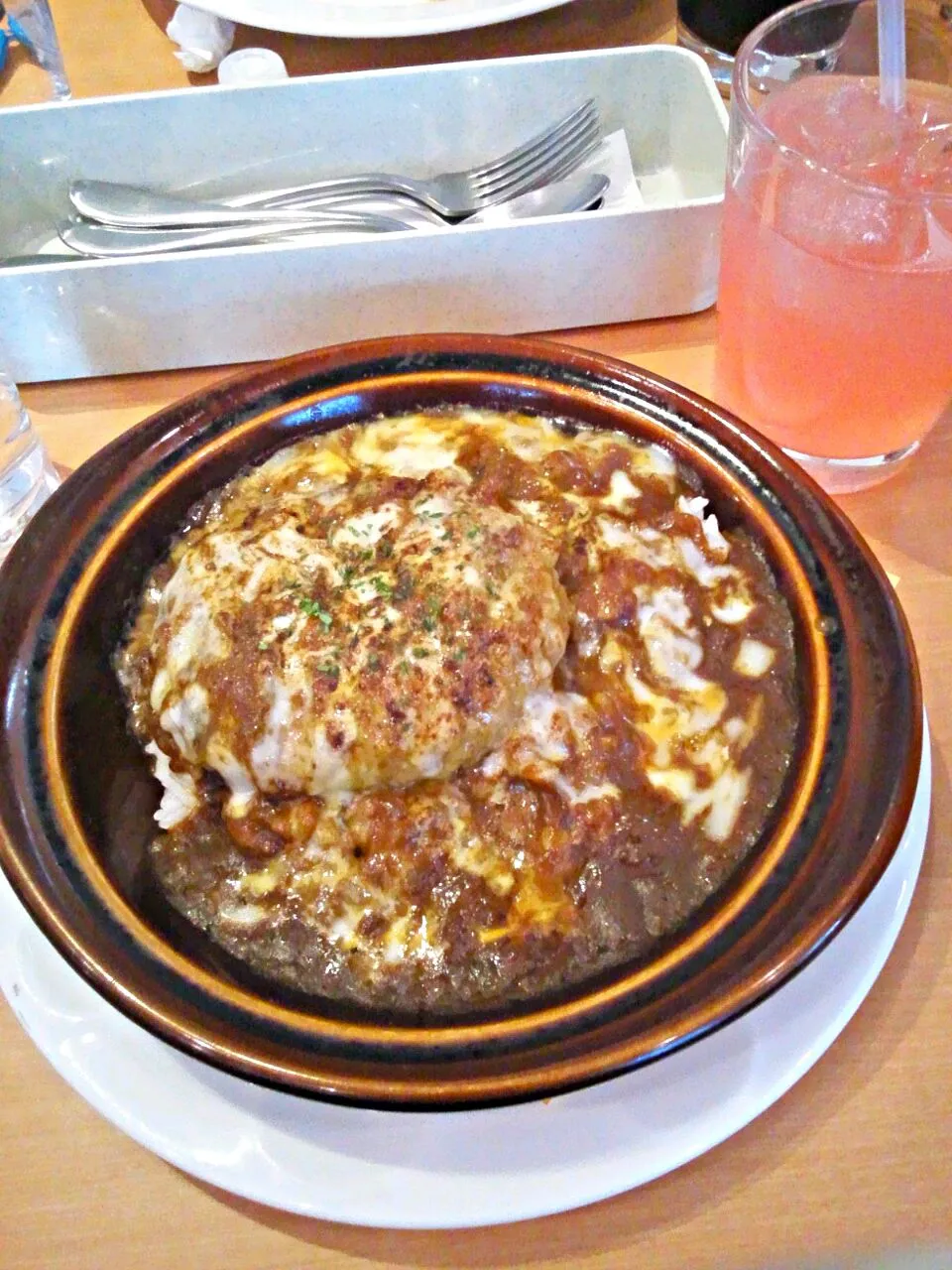 Snapdishの料理写真:デニーズの焼きチーズハンバーグカレードリア|すーさん