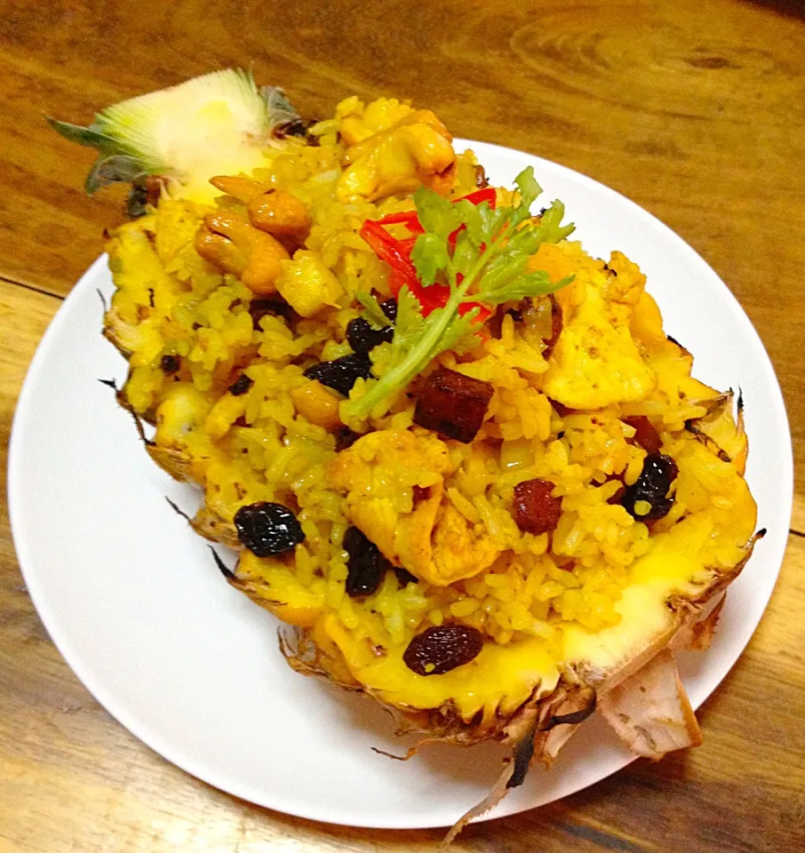 Pineapple Fried Curry Rice|Liz Ewingさん