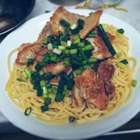 Snapdishの料理写真:鶏肉焼き、パスタ、？|kabopekaさん