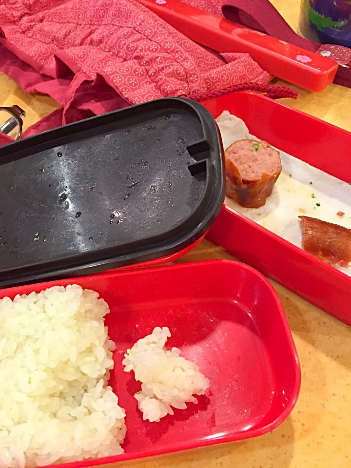 Sausage 'n sticky rice 3/21|Didi Duangさん