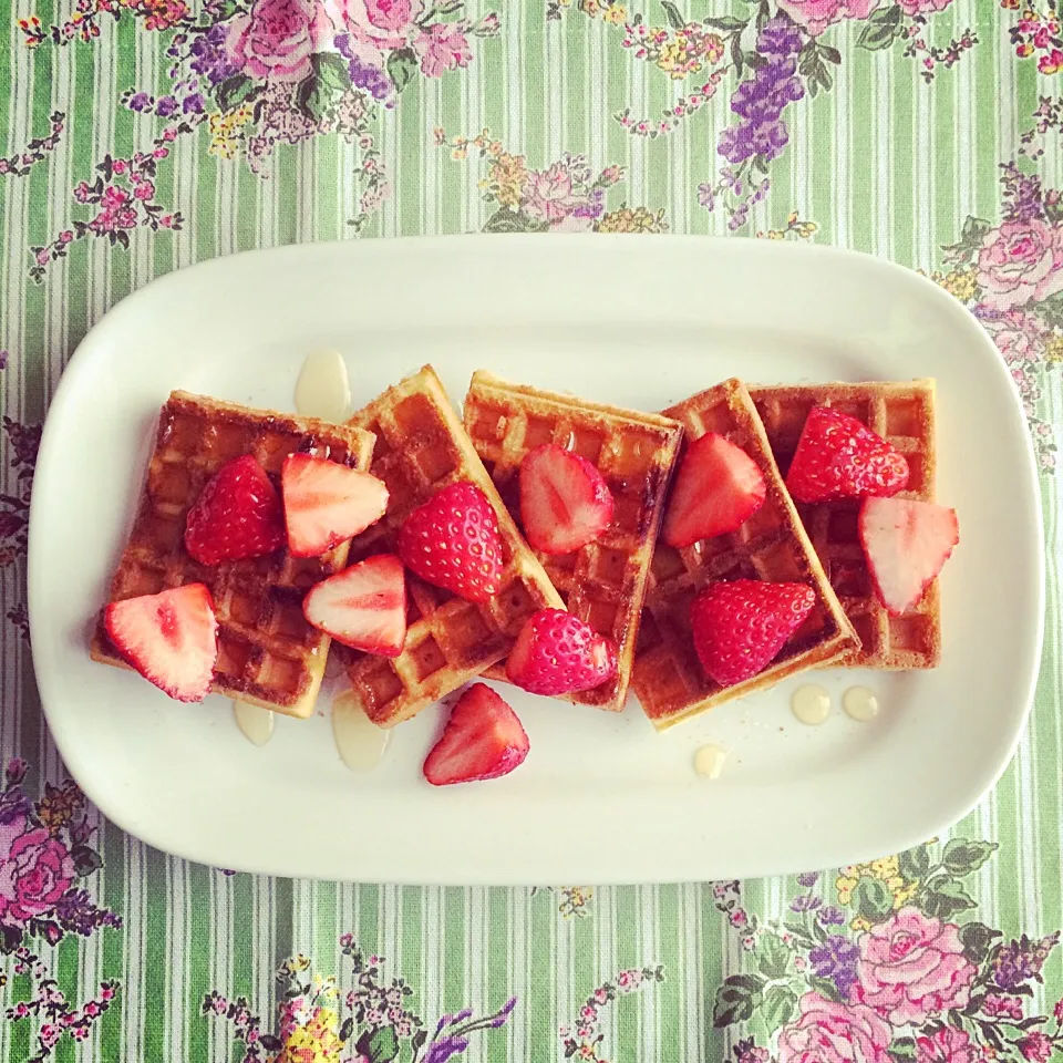 🍓strawberry waffle🍓|leeさん