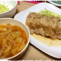 Snapdishの料理写真:生姜焼きとトマトスープ！|makiさん