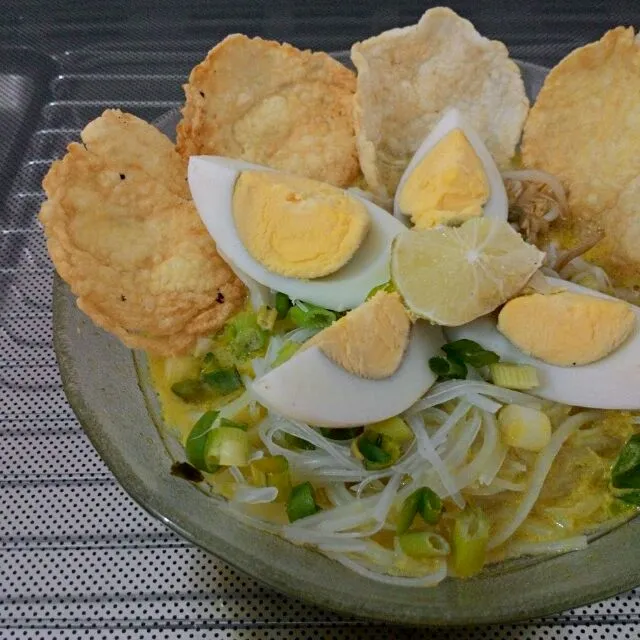 Made By My Father & my Mother, This Is "Soto Santan" Indonesian Food #indonesia #soto|Micko Saychoさん