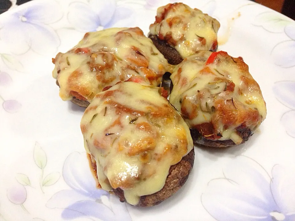 Stuffed portobello mushrooms|hurul | 후룰さん