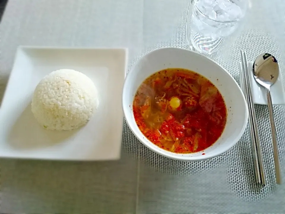 今日は、レトルトのスープカレー♪
なかなか辛い❣|yokoさん