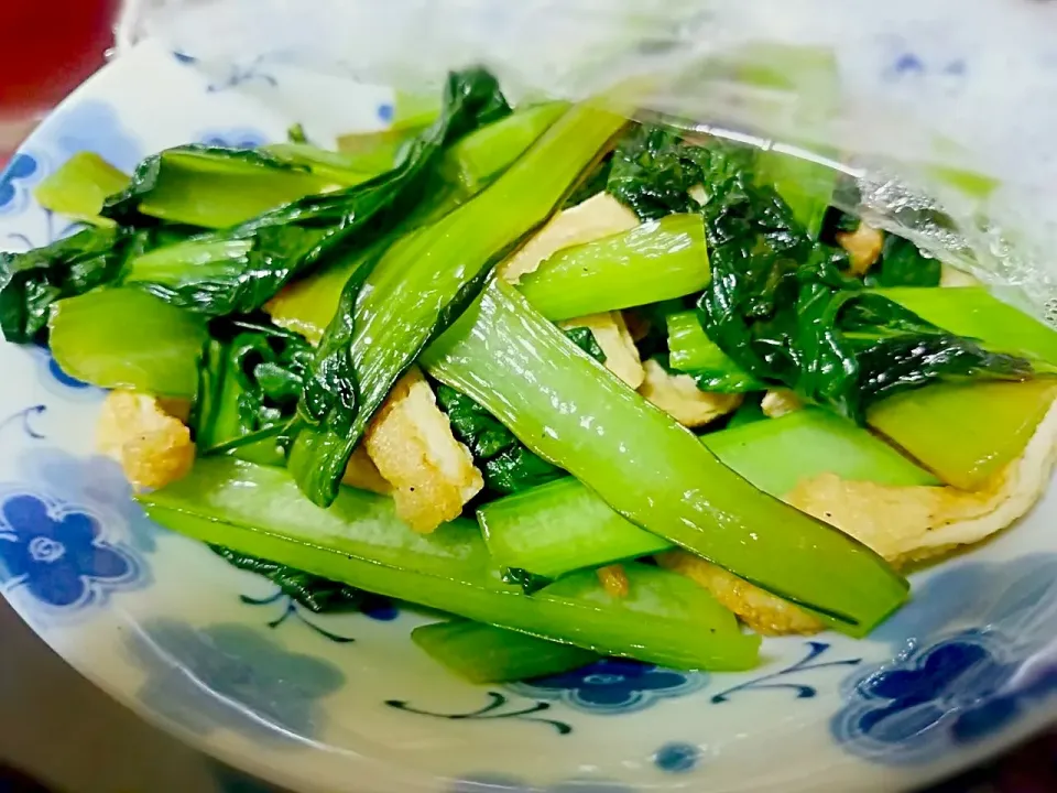 小松菜と油揚げの炒め物|mｪ ♡さん