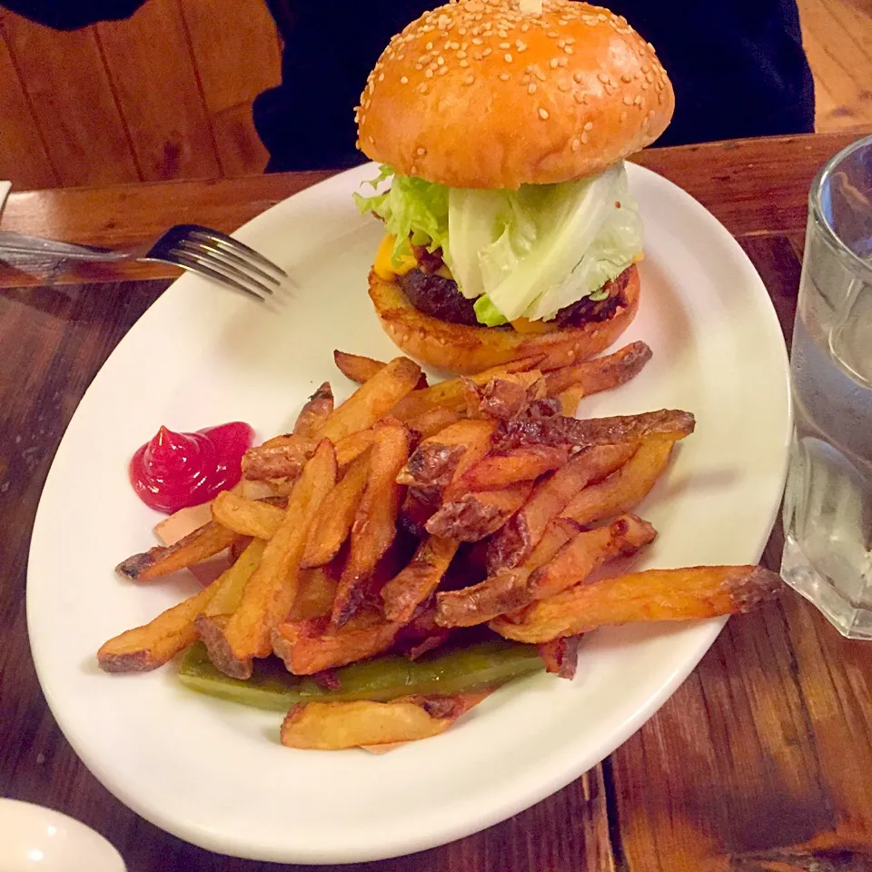 Bubby's cheeze burger|yaskaさん