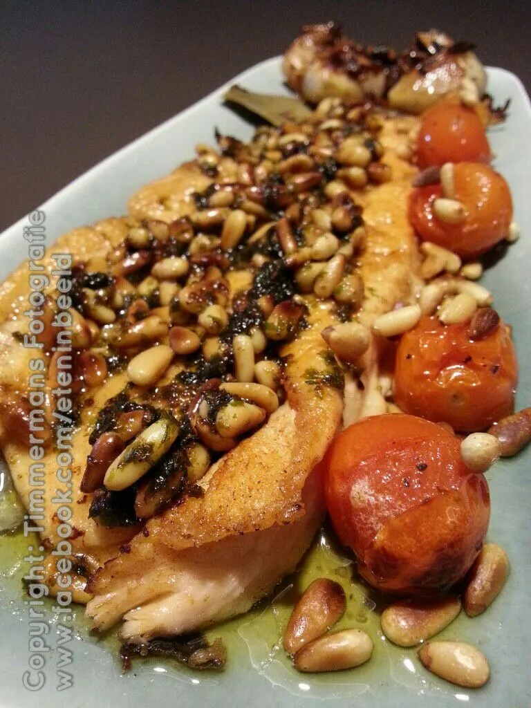 Snapdishの料理写真:Red trout with pinenuts|Frank&Jolanda - Eteninbeeldさん