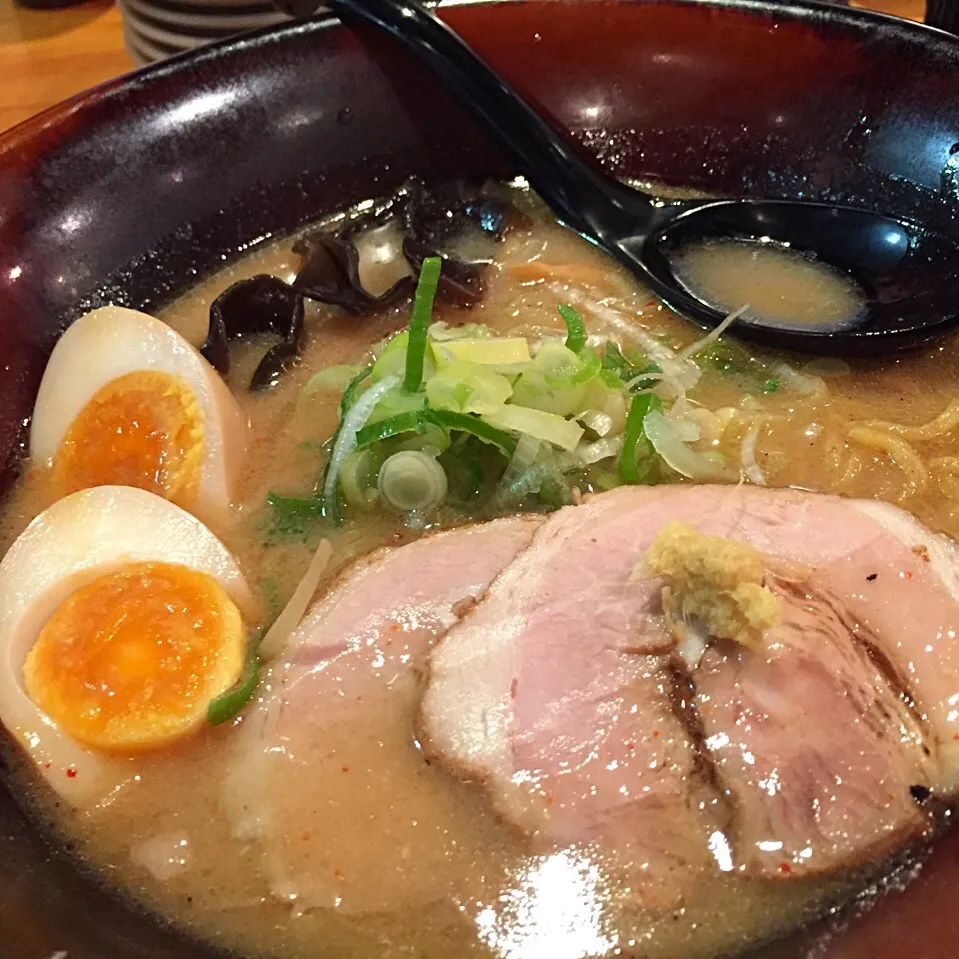 札幌らーめん大地 味噌ラーメン|丹音さん